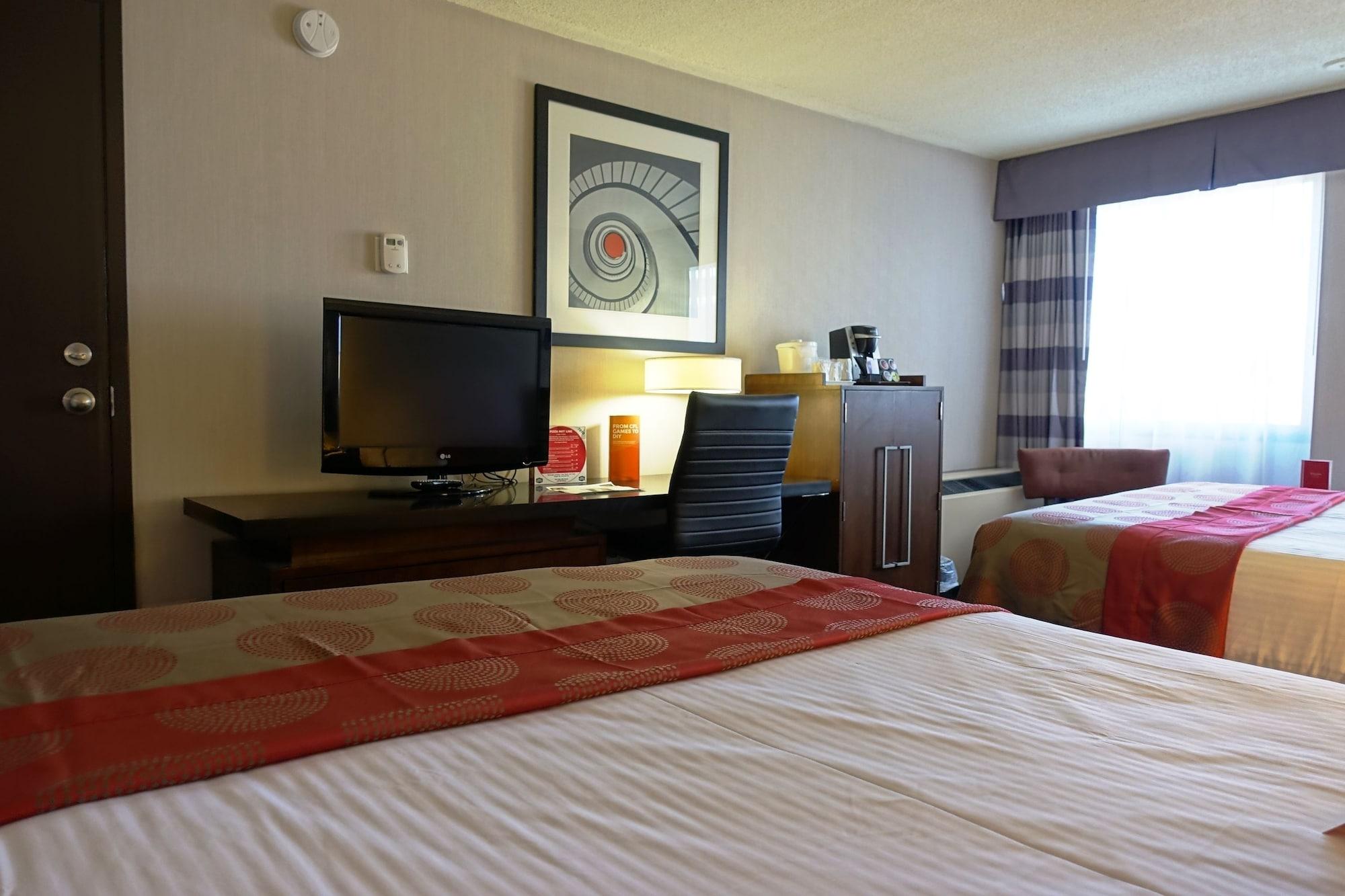 Ramada Plaza By Wyndham Regina Downtown Hotell Exteriör bild