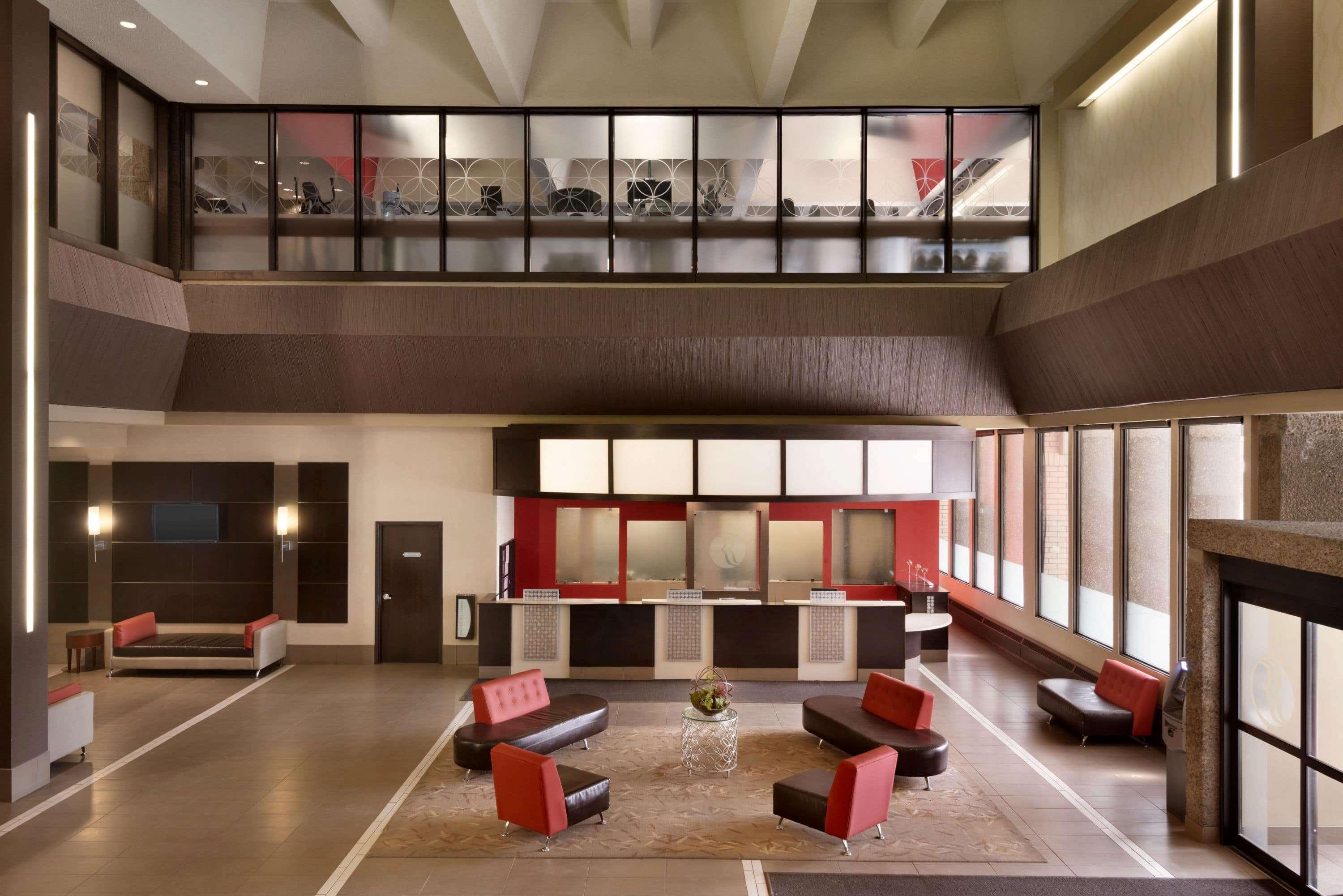 Ramada Plaza By Wyndham Regina Downtown Hotell Exteriör bild