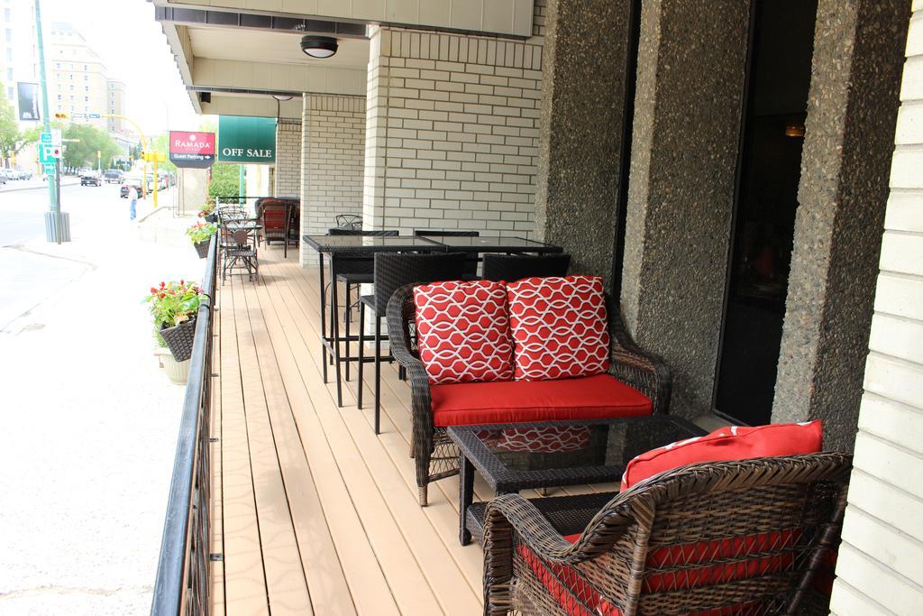 Ramada Plaza By Wyndham Regina Downtown Hotell Exteriör bild